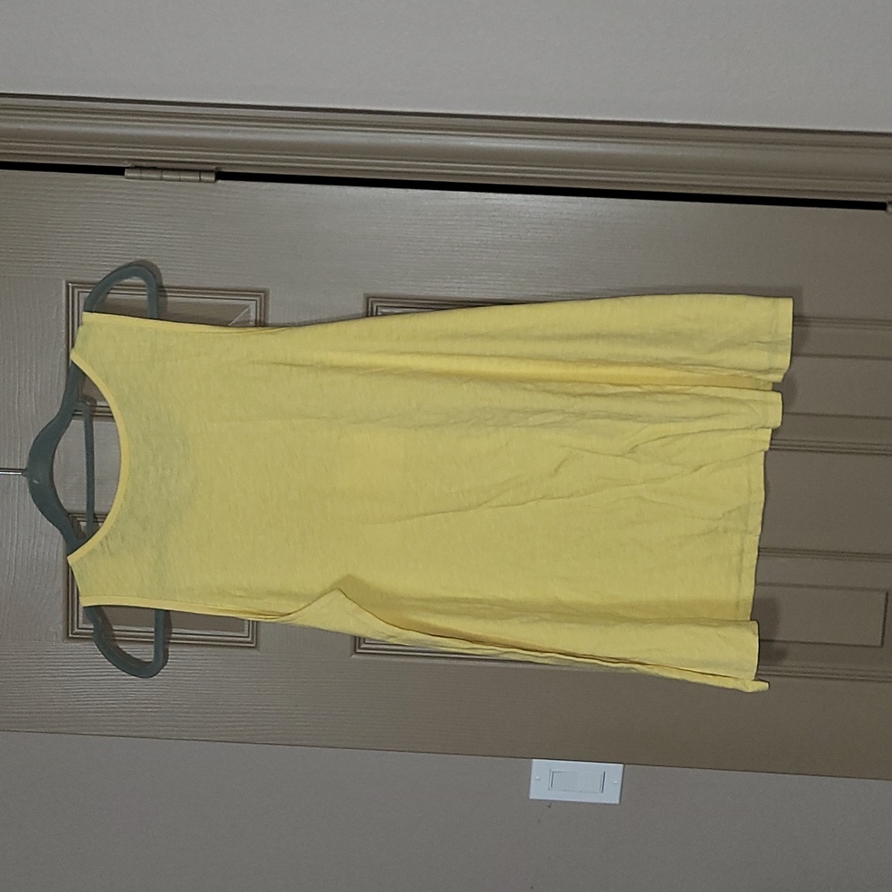 Top - Picture 3 of 4